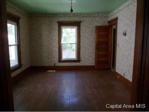 1014 N 1st, Springfield, IL 62702 photo 7