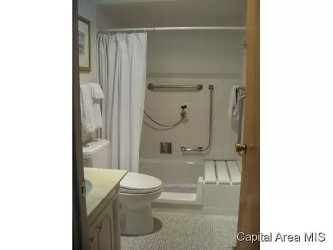 1301 S Douglas #C, Springfield, IL 62704 photo 14