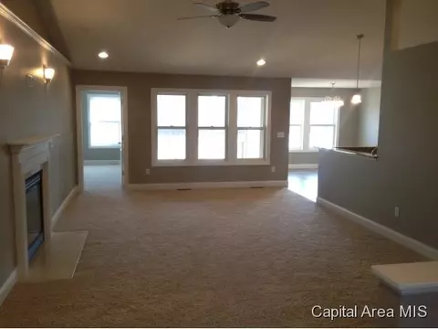 4044 Highbury Dr, Springfield, IL 62707 photo 3