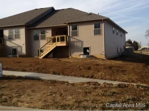 4044 Highbury Dr, Springfield, IL 62707 photo 2
