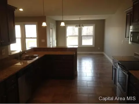 4044 Highbury Dr, Springfield, IL 62707 photo 4