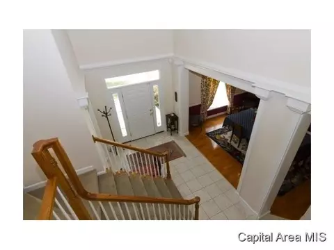 2620 Dickens, Springfield, IL 62711 photo 2