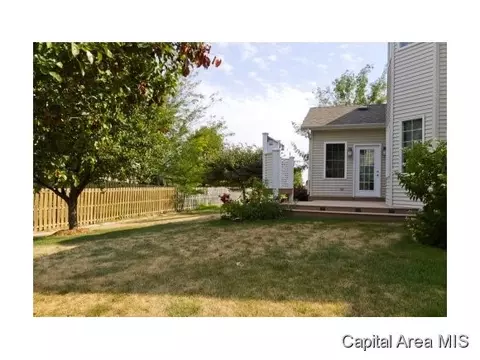 2620 Dickens, Springfield, IL 62711 photo 9
