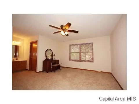 4305 Deming Dr, Springfield, IL 62703 photo 15