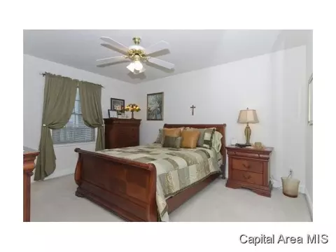3508 Sandpiper Dr, Springfield, IL 62711 photo 13