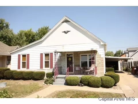 111 E Sycamore, Thayer, IL 62689 photo 1