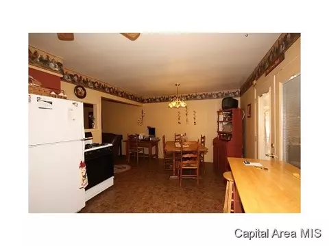 122 Dawn, Springfield, IL 62702 photo 9