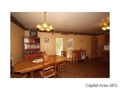 122 Dawn, Springfield, IL 62702 photo 7