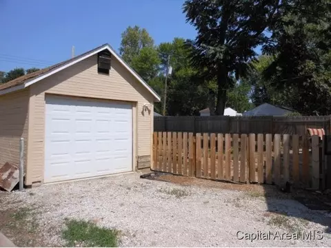 1609 W Governor, Springfield, IL 62704 photo 22