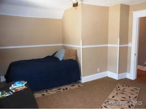 1609 W Governor, Springfield, IL 62704 photo 12