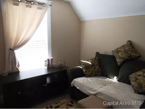 1609 W Governor, Springfield, IL 62704 photo 19