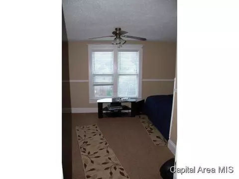 1609 W Governor, Springfield, IL 62704 photo 14