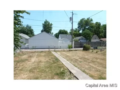 2328 S 8th, Springfield, IL 62703 photo 4
