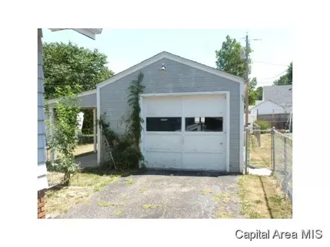 2328 S 8th, Springfield, IL 62703 photo 3