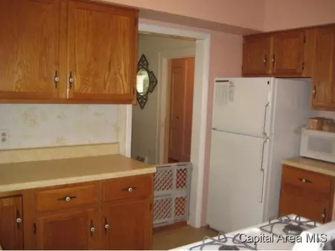 2544 S 10th, Springfield, IL 62703 photo 6