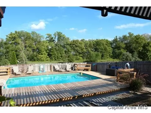 4100 Clearwater, Springfield, IL 62703 photo 2