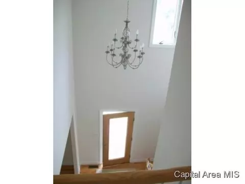 1901 Appleton, Springfield, IL 62711 photo 8