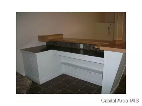 1901 Appleton, Springfield, IL 62711 photo 5