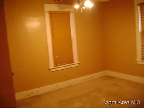 219 S Macarthur, Springfield, IL 62704 photo 12