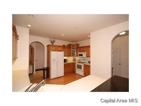3309 Panther Creek Dr, Springfield, IL 62711 photo 8