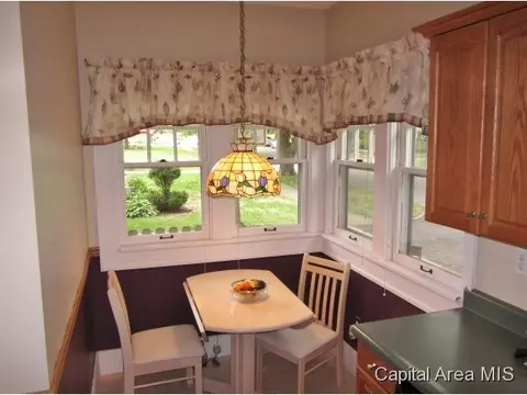 1101 W Washington St, Springfield, IL 62702 photo 8