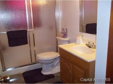 1832 Watch, Springfield, IL 62702 photo 5