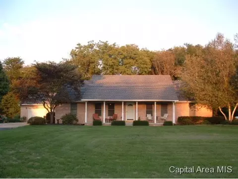 11382 Timber View Ln, Athens, IL 62613 photo 1