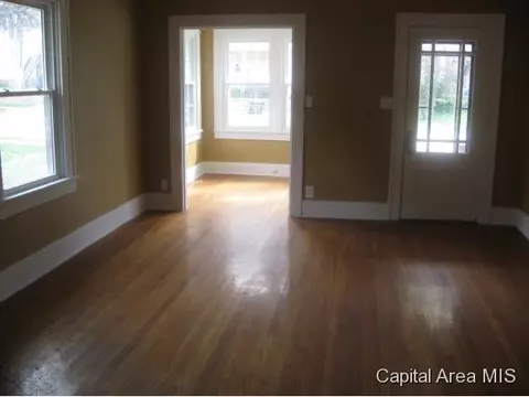 1117 W Monroe, Springfield, IL 62704 photo 5