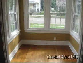 1117 W Monroe, Springfield, IL 62704 photo 2