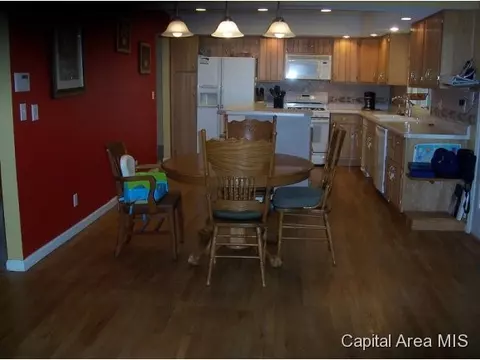 7 Harlan Ct, Springfield, IL 62712 photo 9