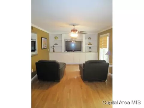 34 Illmo, Springfield, IL 62711 photo 3