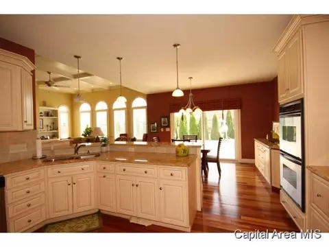 2612 Killarney, Springfield, IL 62711 photo 13