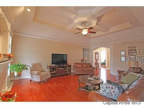 2204 Harbor Lndg, Springfield, IL 62712 photo 8