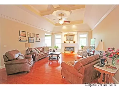 2204 Harbor Lndg, Springfield, IL 62712 photo 6