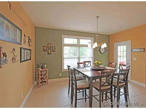 2204 Harbor Lndg, Springfield, IL 62712 photo 12