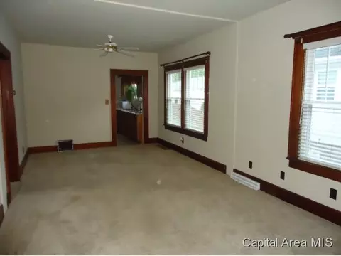 2412 S 10th, Springfield, IL 62703 photo 6