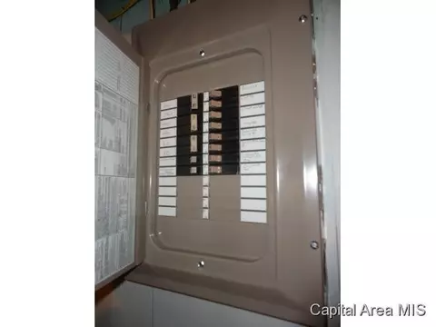 2412 S 10th, Springfield, IL 62703 photo 14