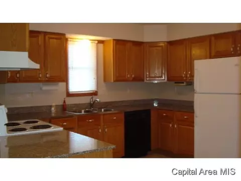 2701 Carl Pr, Springfield, IL 62703 photo 4
