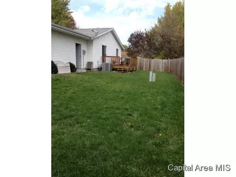 3808 Thrush Ln, Springfield, IL 62707 photo 4
