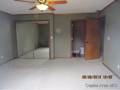 3808 Thrush Ln, Springfield, IL 62707 photo 8