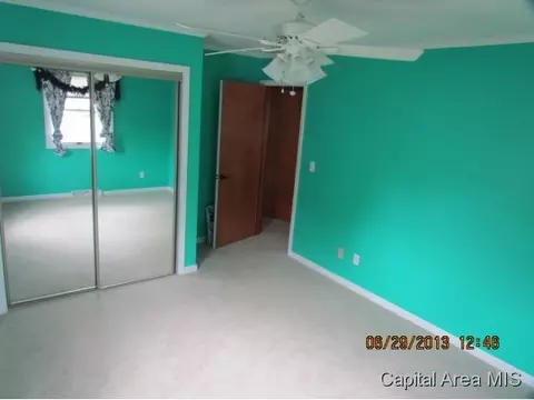 3808 Thrush Ln, Springfield, IL 62707 photo 6