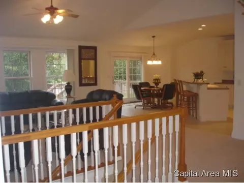 2717 Dickens, Springfield, IL 62711 photo 8