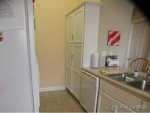 2826 Cronin, Springfield, IL 62711 photo 7
