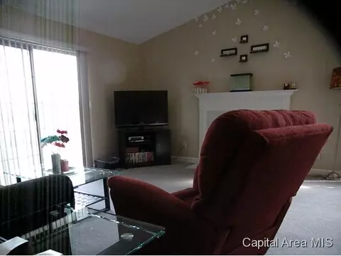 2826 Cronin, Springfield, IL 62711 photo 9