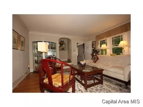 1304 Bates Ave, Springfield, IL 62704 photo 6
