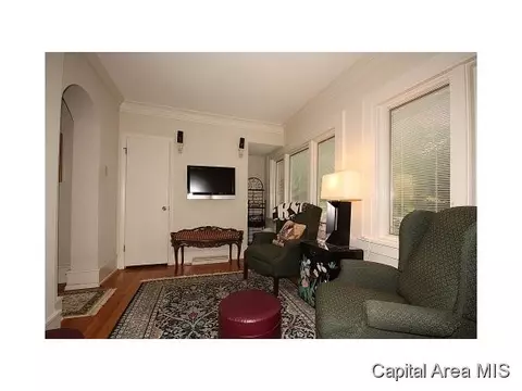 1304 Bates Ave, Springfield, IL 62704 photo 14
