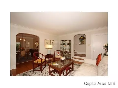 1304 Bates Ave, Springfield, IL 62704 photo 7