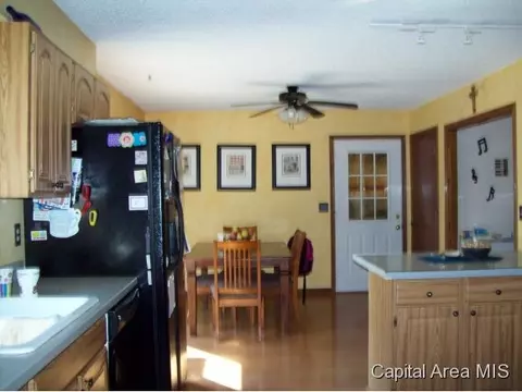 2540 Winfield, Springfield, IL 62704 photo 6