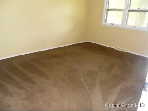 44 Squires, Springfield, IL 62704 photo 5