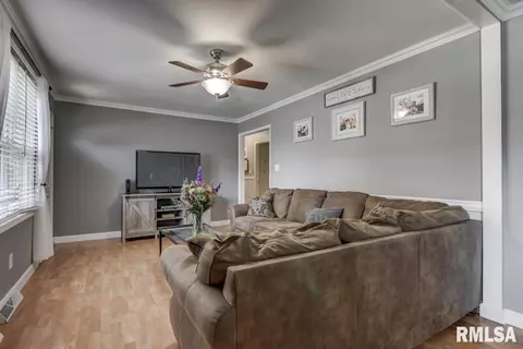 3900 Jonquil Drs, Springfield, IL 62707 photo 15